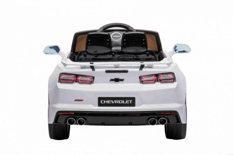 Chevrolet Camaro Ghost White Auto Na Akumulator 3.jpg