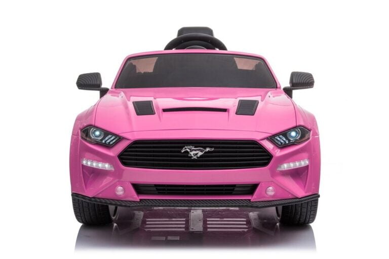 Ford Mustang Gt Hot Pink Auto Na Akumulator 1.jpg