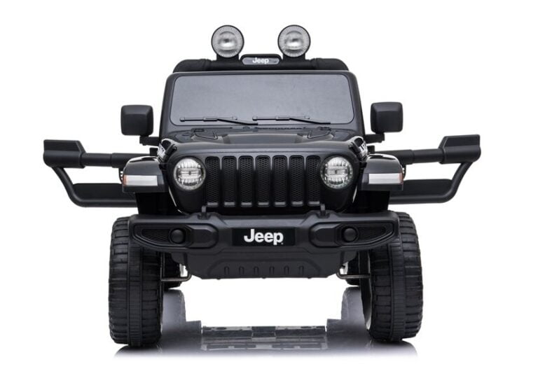 Jeep Wrangler Crni Auto Na Akumulator 5.jpg