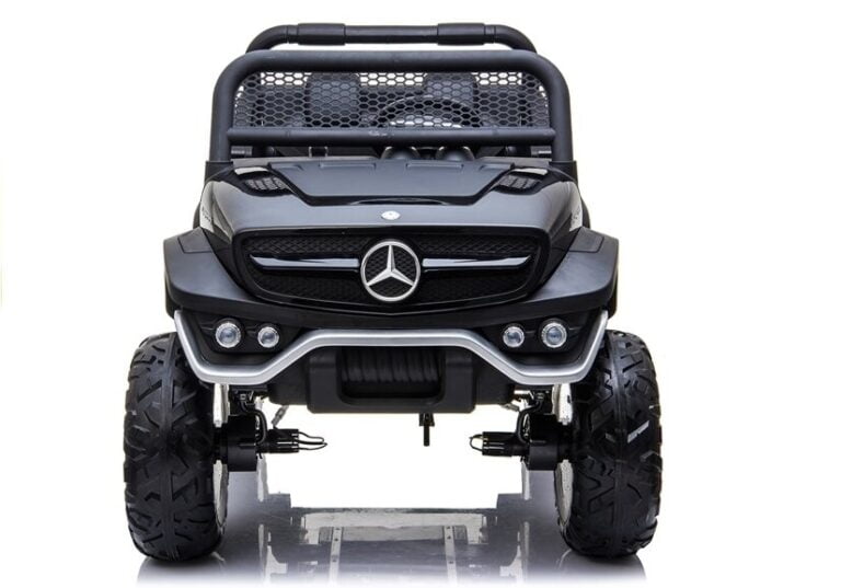 Mercedes Unimog Ocean Dark Auto Na Akumulator 1.jpg