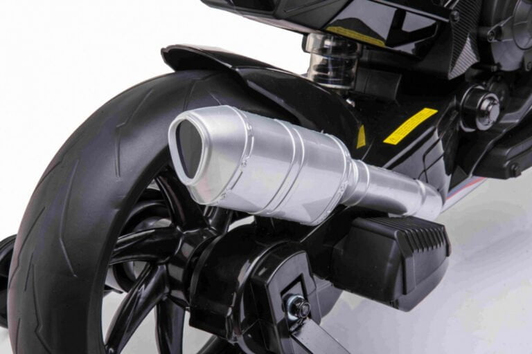 Motor Na Akumulator Bmw Hp4 White 6 1.jpg