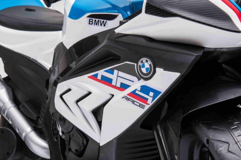 Motor Na Akumulator Bmw Hp4 White 8.jpg