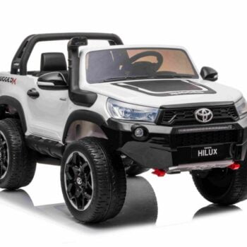 Toyota Hilux Bijela Auto Na Akumulator 6.jpg