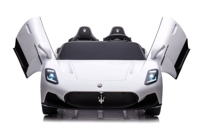 Auto Na Akumulator Maserati Mc20 White 5 1.jpg