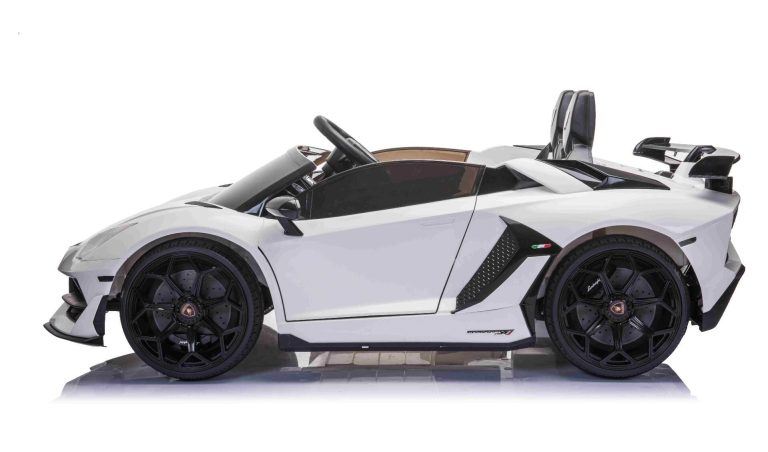 Lamborghini Aventador Drifter 24v Pearl White Licencirani Auto Na Akumulator 1.jpg