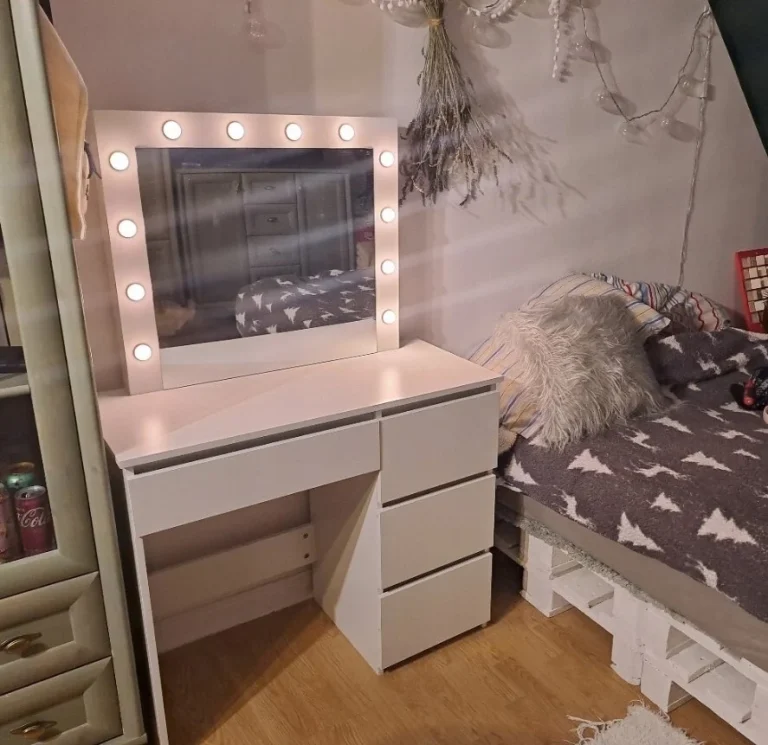 Toaletni Stol Hollywood Vanity Live 1