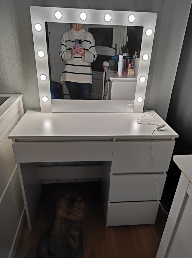 Toaletni Stol Hollywood Vanity Live 3