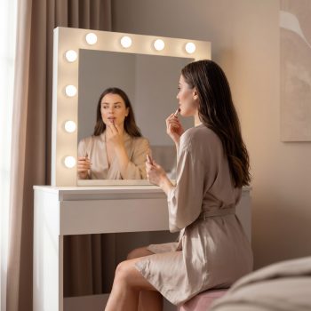 Toaletni Stol Hollywood Vanity 2