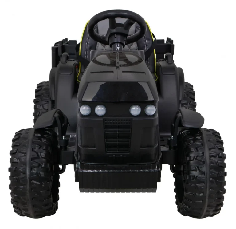 Traktor Titanium Z Przyczepa Czarny 47392 1200.jpg