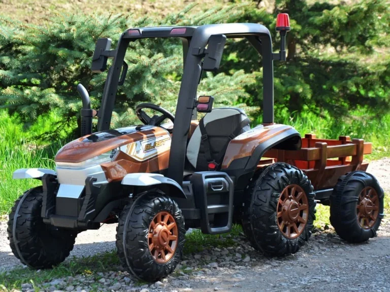 Traktor Na Akumulator 4x4 Super Duty Brown.jpg