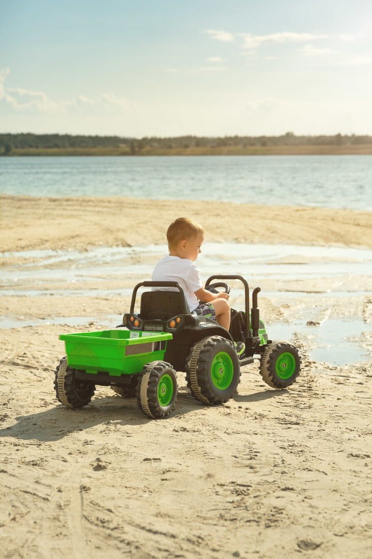 Traktor Na Akumulator Hector Amazon Green 10.jpg