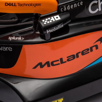 Mclaren Formula Na Akumulator 11.jpg