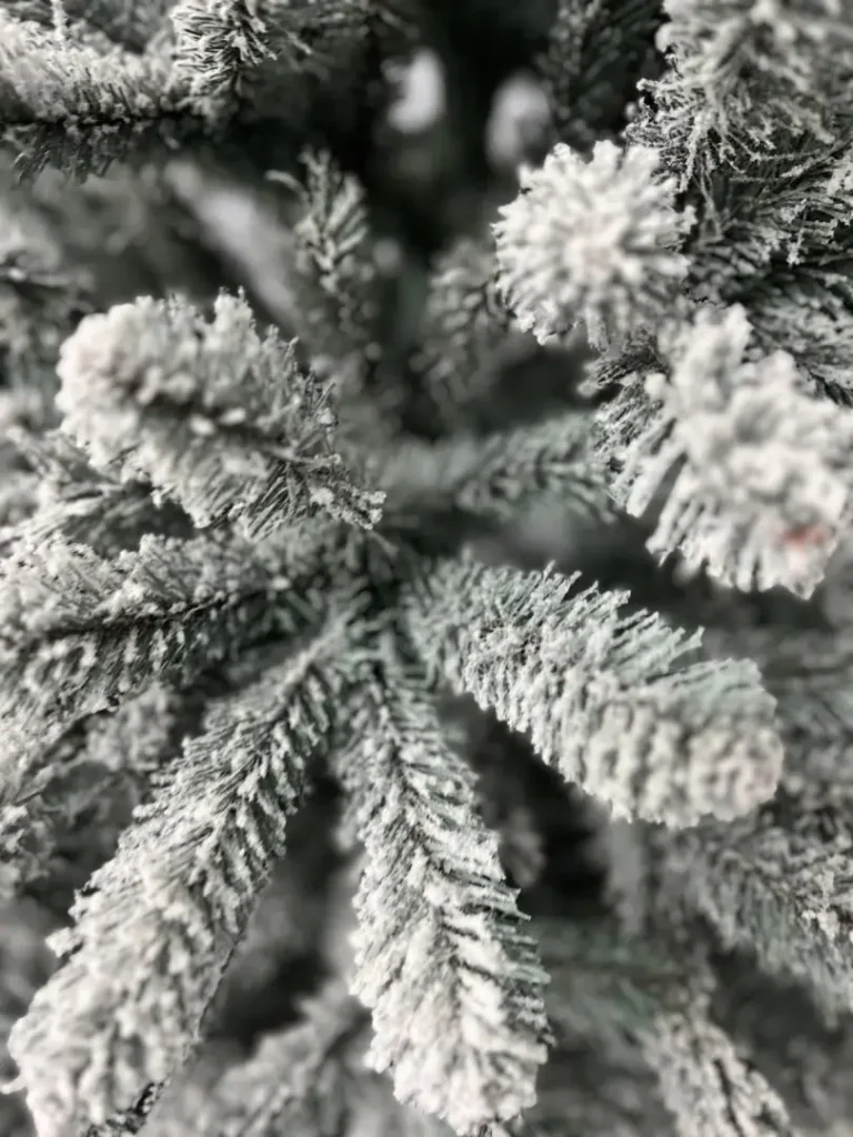 Umjetni Bor Renata Silver Snježna 2