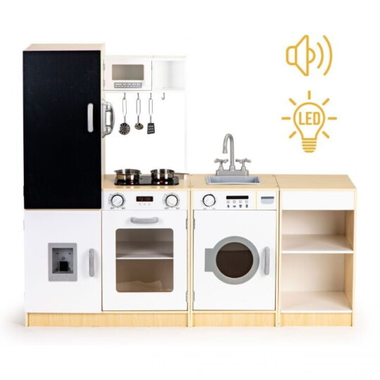 Otroška lesena kuhinja - Emma