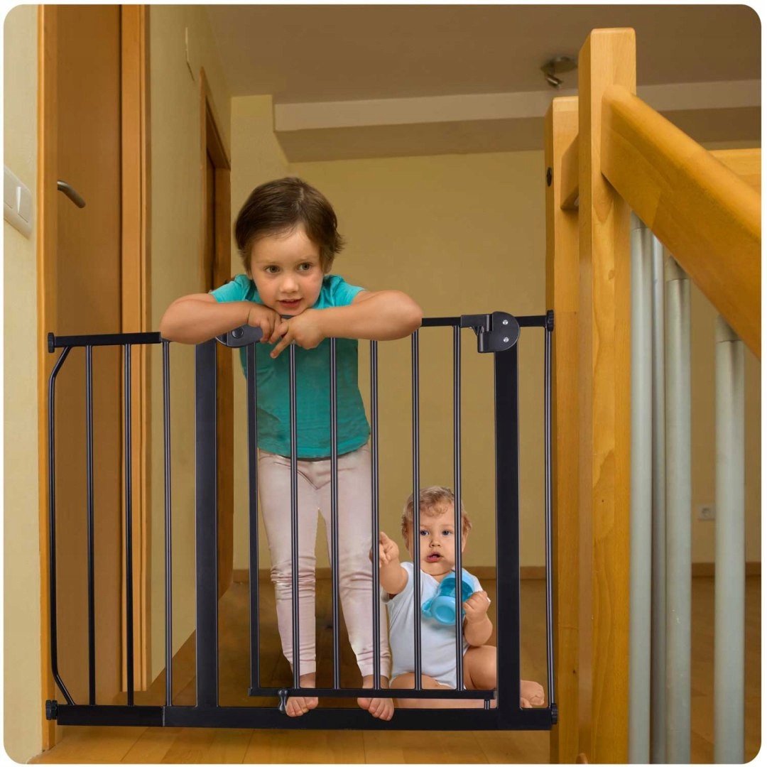 OGRAJA ZA STOPNICE ZA OTROKE VARNOSTNA VRATA ZA VRATA ZAŠČITNA 75 cm Material: kovina
