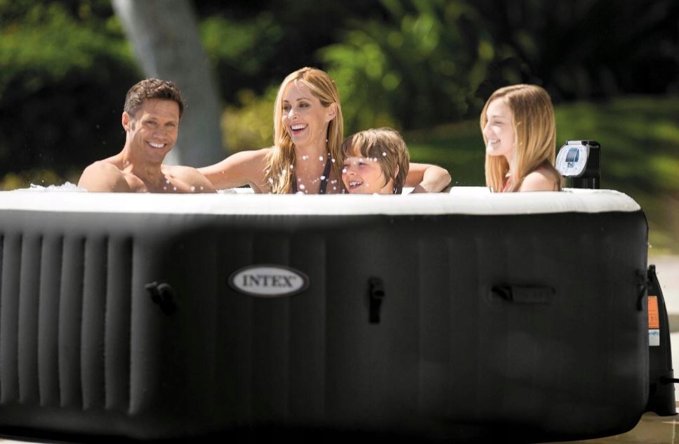 Napihljiv SPA za 4 osebe s hidromasažo Deluxe Intex 28458 EAN (GTIN) 6941057418209