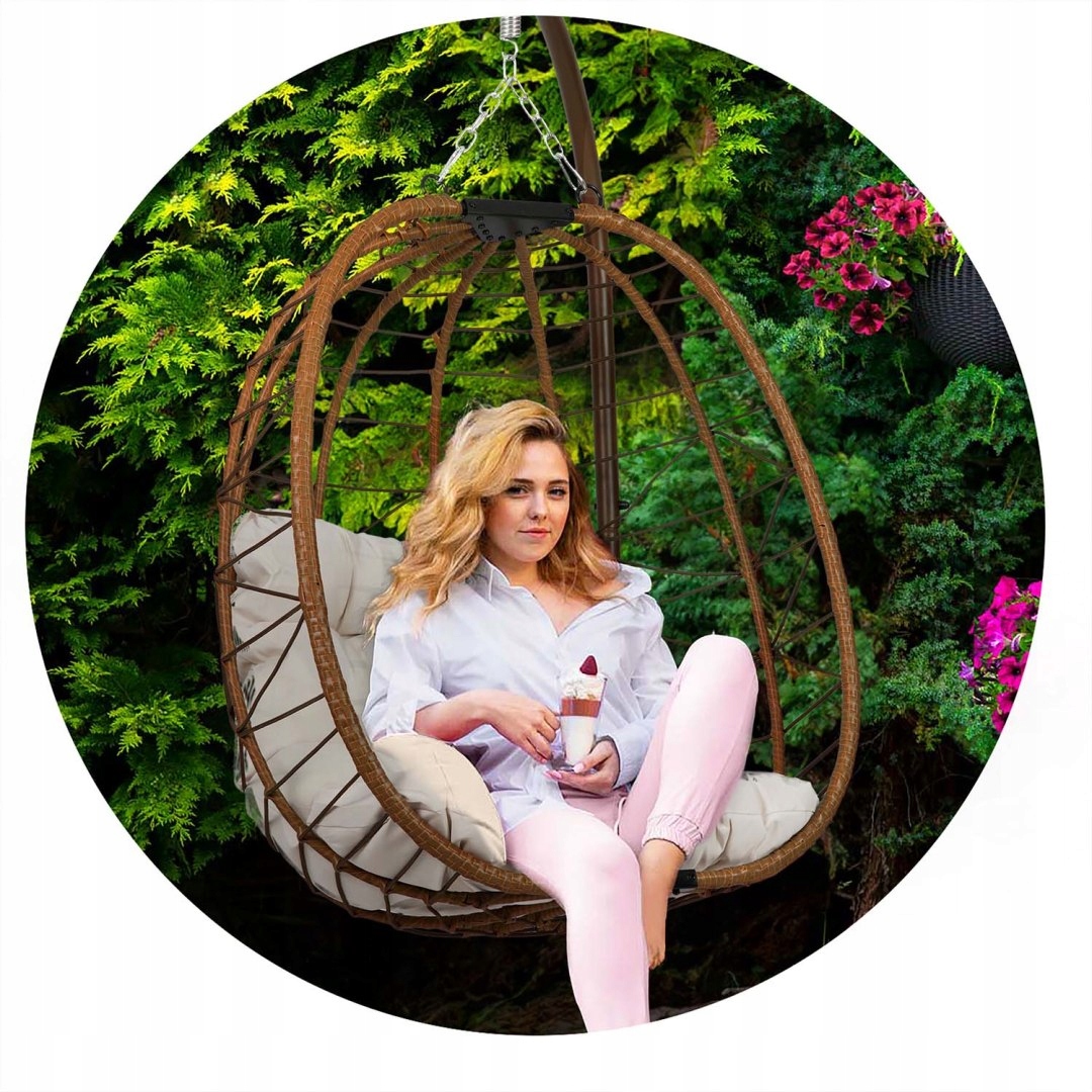 TIHUANA RJAV VISEČI VRTNI STOL + SVETLO BEŽ BLAZINE ZA KAVČ Premer/širina sedeža 90 cm