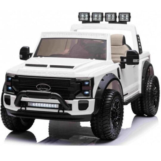 Ford Super Duty - ledeno bela - avtomobil na baterije