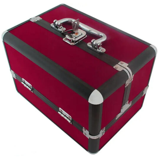 Kozmetična torbica iz rožnatega žameta