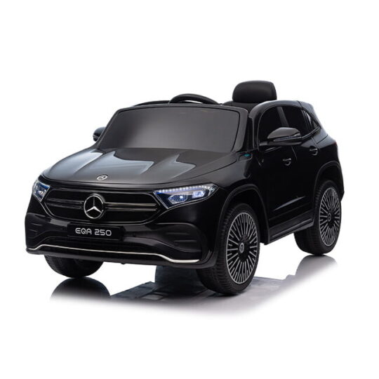 Mercedes EQA 250 black limited - avtomobil na baterije