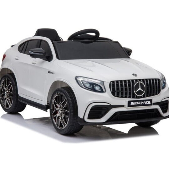 Mercedes GLC 63S 4x4 – registriran akumulatorski avtomobil (bele barve)
