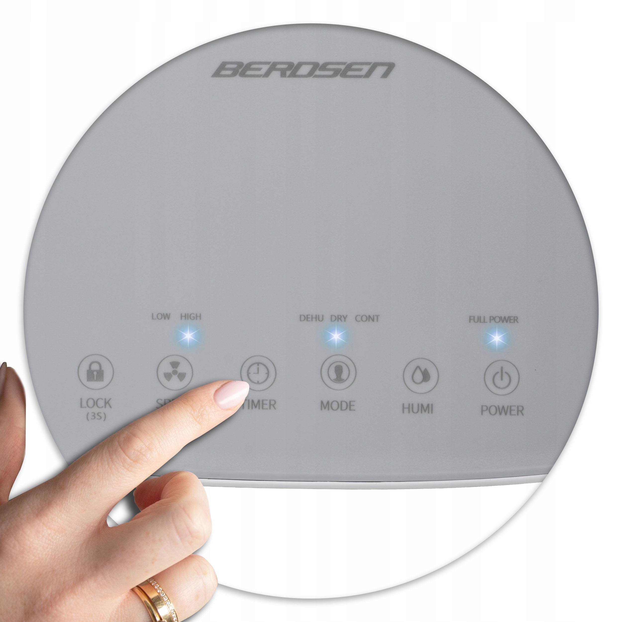 KOMPRESORSKI RAZVLAŽILEC ZRAKA 12L HIGROSTAT ČASOVNIK Učinkovitost 12 l/24 h