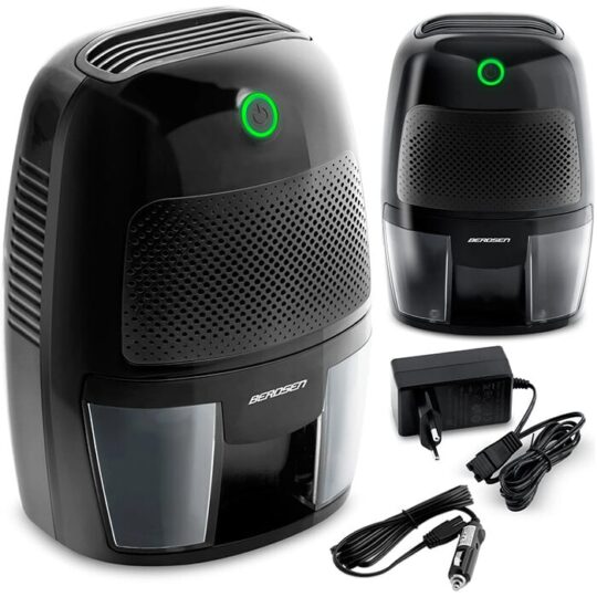 Razvlažilnik zraka Berdsen BR-50B črne barve