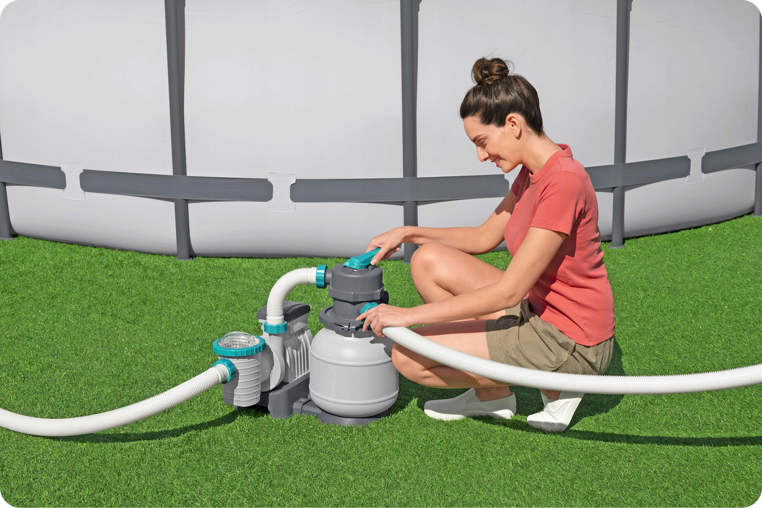 Črpalka za pesek za bazenski filter 6056 l/h + pesek 25 kg Priključki za cevi Bestway Teža izdelka z individualno embalažo 11,8 kg