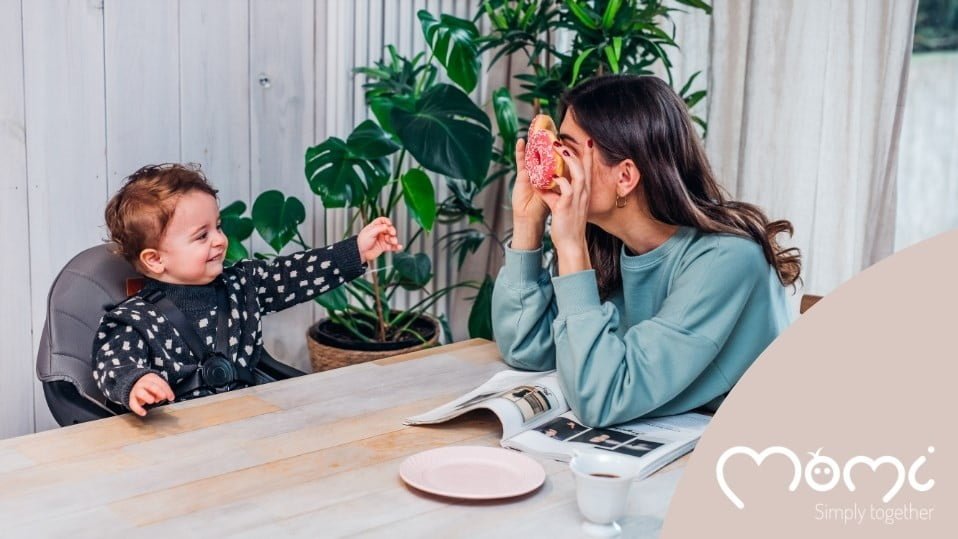 Momi Flovi otroški stolček za hranjenje 1