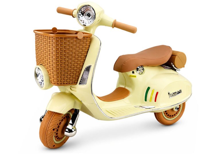 Vespa Italiana Creme Motor Na Akumulator 1