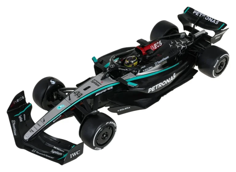 1:12 Mercedes Amg F1 W15 E Performance Crni Rastar Auto Na Daljinsko Upravljanje, Crna 10