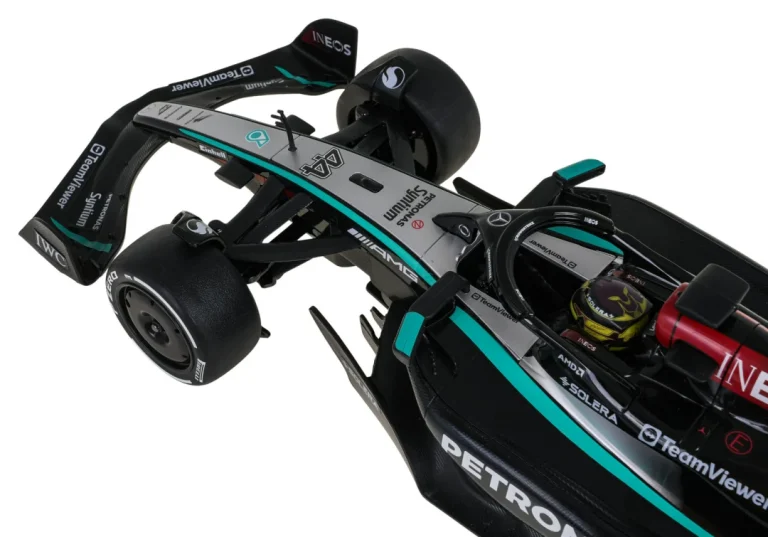 1:12 Mercedes Amg F1 W15 E Performance Crni Rastar Auto Na Daljinsko Upravljanje, Crna 15