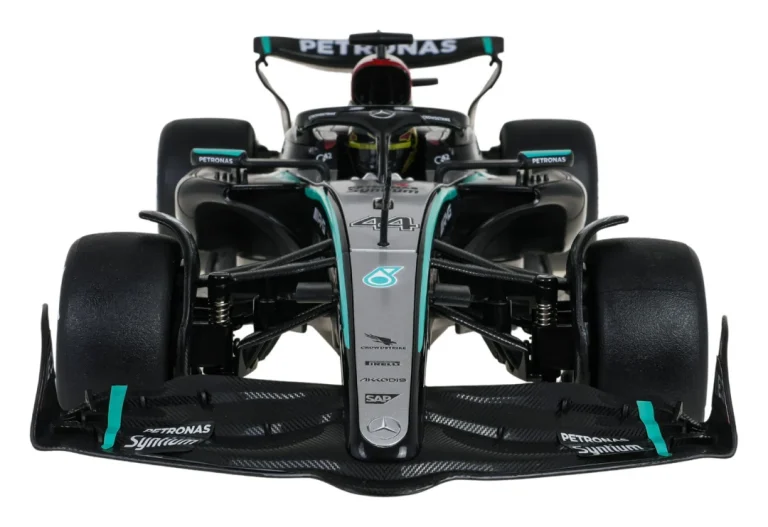 1:12 Mercedes Amg F1 W15 E Performance Crni Rastar Auto Na Daljinsko Upravljanje, Crna 7