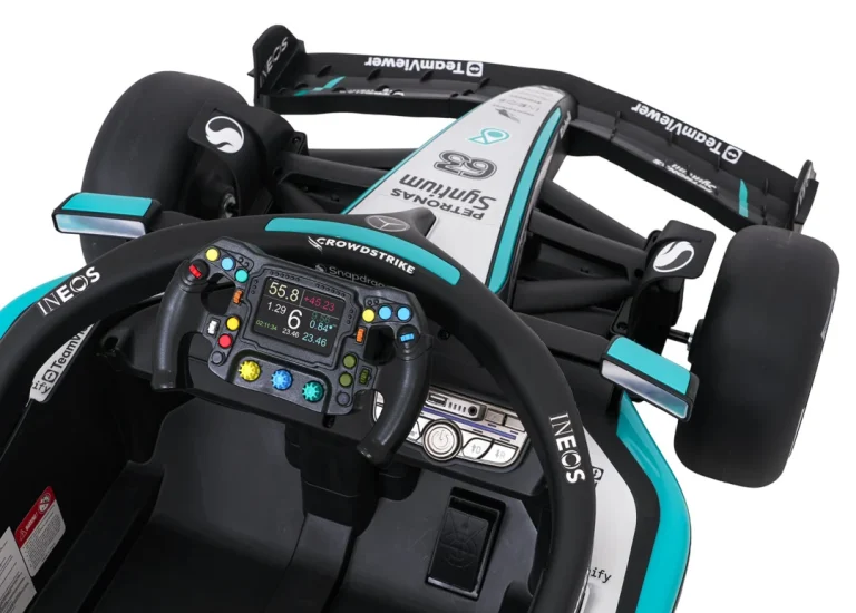 Amg Petronas F1 Na Akumulator Crni + Daljinski 17