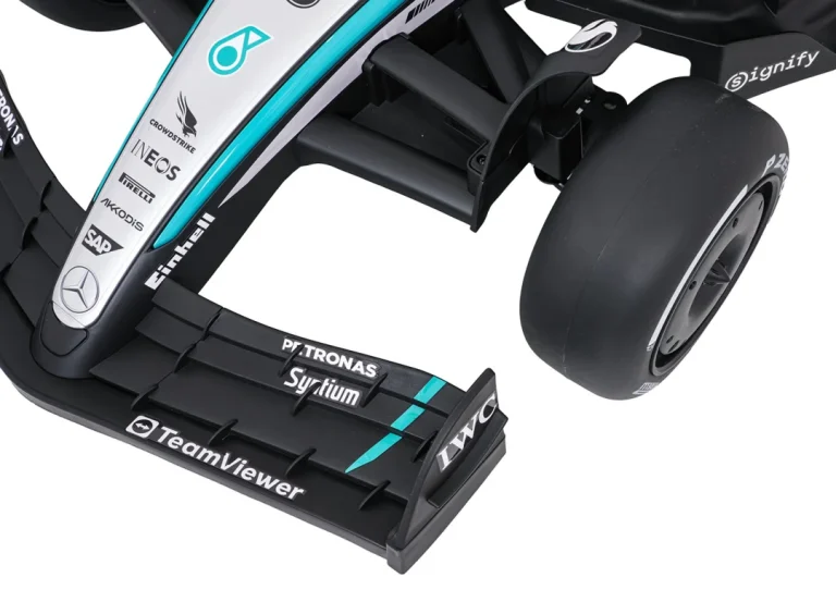 Amg Petronas F1 Na Akumulator Crni + Daljinski 23