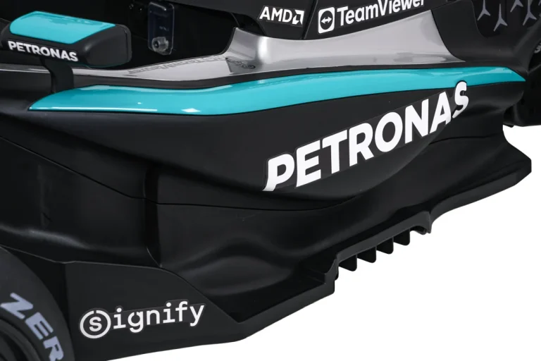 Amg Petronas F1 Na Akumulator Crni + Daljinski 30