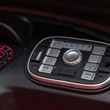 Aston Martin Dbx Auto Na Akumulator, Crveni 12