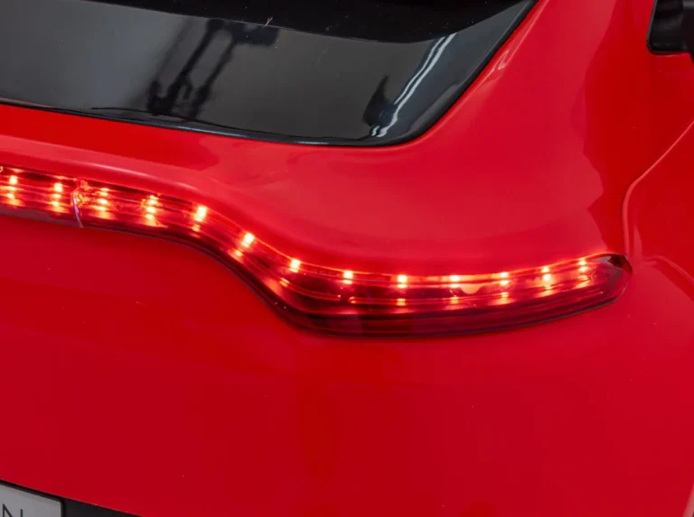 Aston Martin Dbx Auto Na Akumulator, Crveni 18