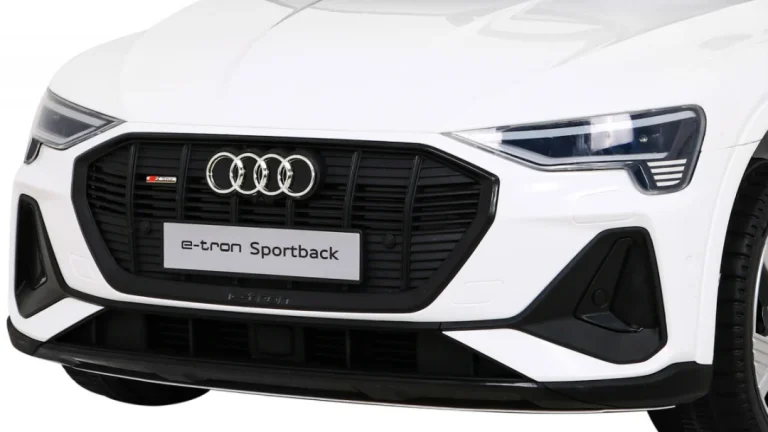 Audi E Tron Sportback Za Djecu Bijela + Daljinski Upravljač + 4x4 Pogon + Spori Start + Mp3 Radio + 10
