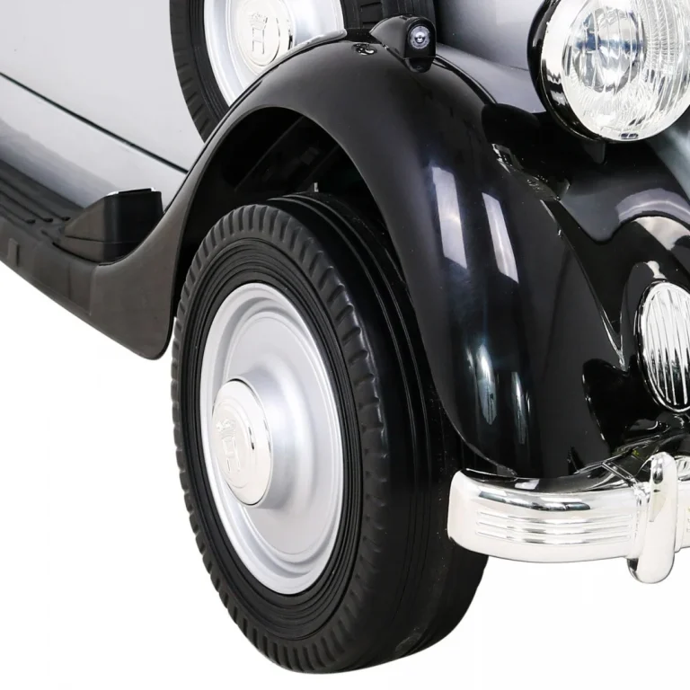 Audi Horch 930v Srebrni Retro Automobil 16