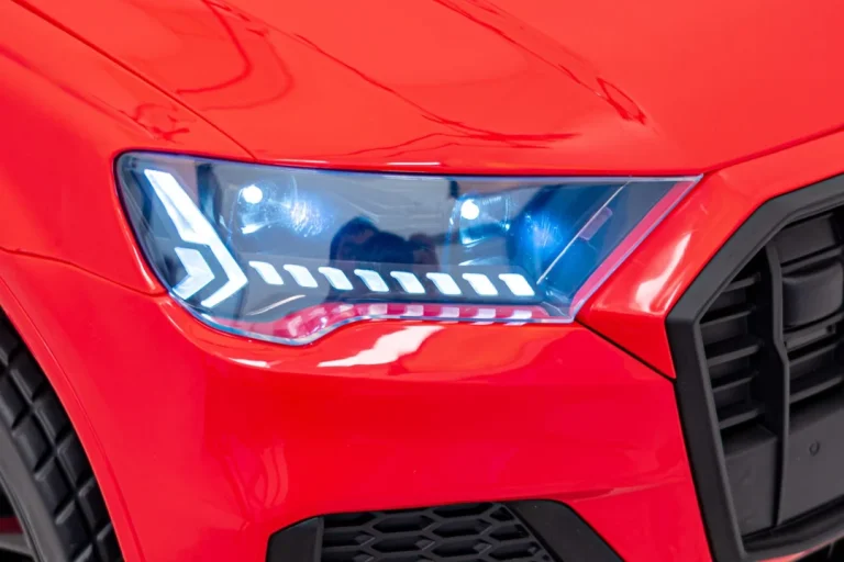 Audi Q7 Lift Crveni Suv, Crvena 17