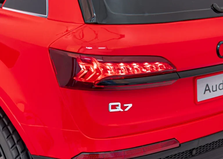 Audi Q7 Lift Crveni Suv, Crvena 18