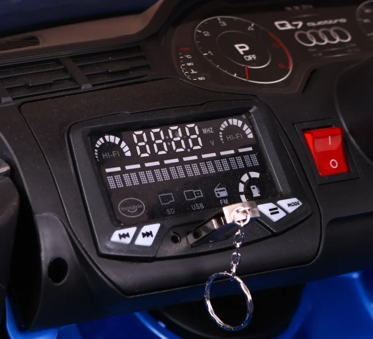 Audi Q7 Quattro S Line Na Baterije, Plava Boja + Daljinski Upravljač + Spori Start + Eva + Mp3 Radio 4