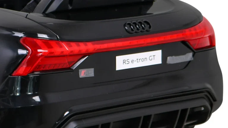 Audi Rs E Tron Gt Crna Baterija + Daljinski Upravljač + 4x4 Pogon + Mp3 Radio + Led + Eva 13