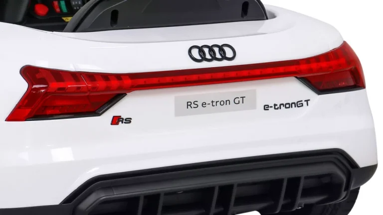Audi Rs E Tron Gt Na Baterije Bijeli + Daljinski Upravljač + 4x4 Pogon + Mp3 Radio + Led, Bijela 13