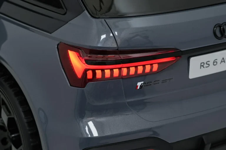 Audi Rs6 Avant Gt Sivi Auto Na Akumulator 31