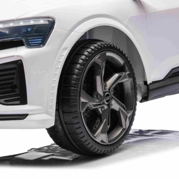 Audi Sq8 Bijelo Vozilo 17