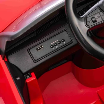 Audi Sq8 Crveno Vozilo 10