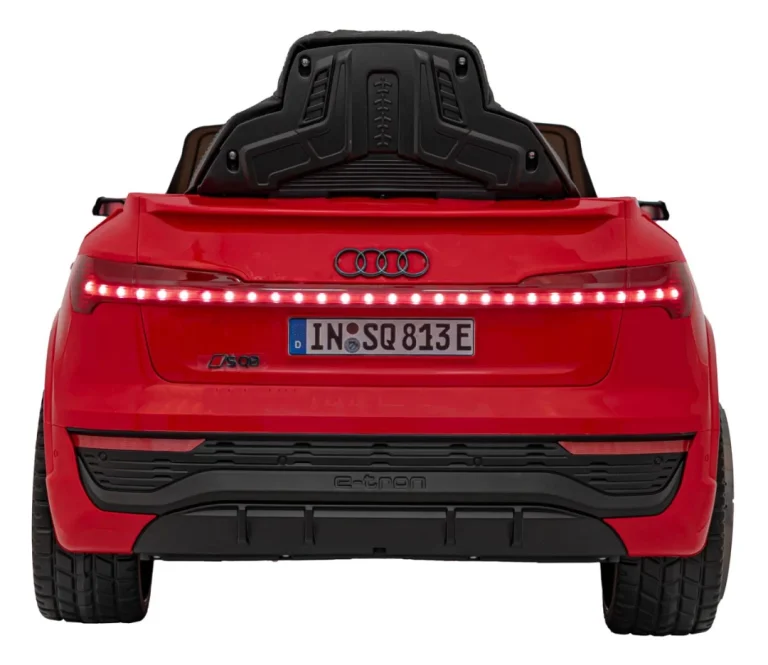 Audi Sq8 Crveno Vozilo 15