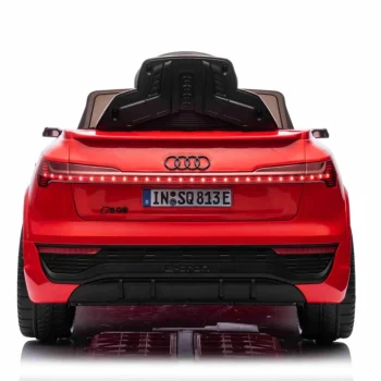 Audi Sq8 Crveno Vozilo 20